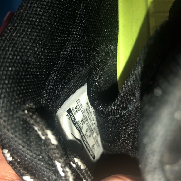 Nike roshe run animal print size 7 - Picture 8 of 8